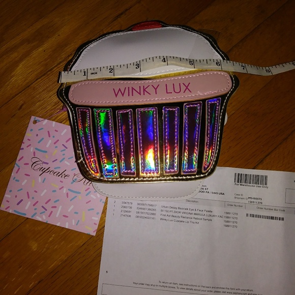 🍰🆕Winky Lux Cupcake bag & lip trio BRAND NEW - Picture 8 of 8